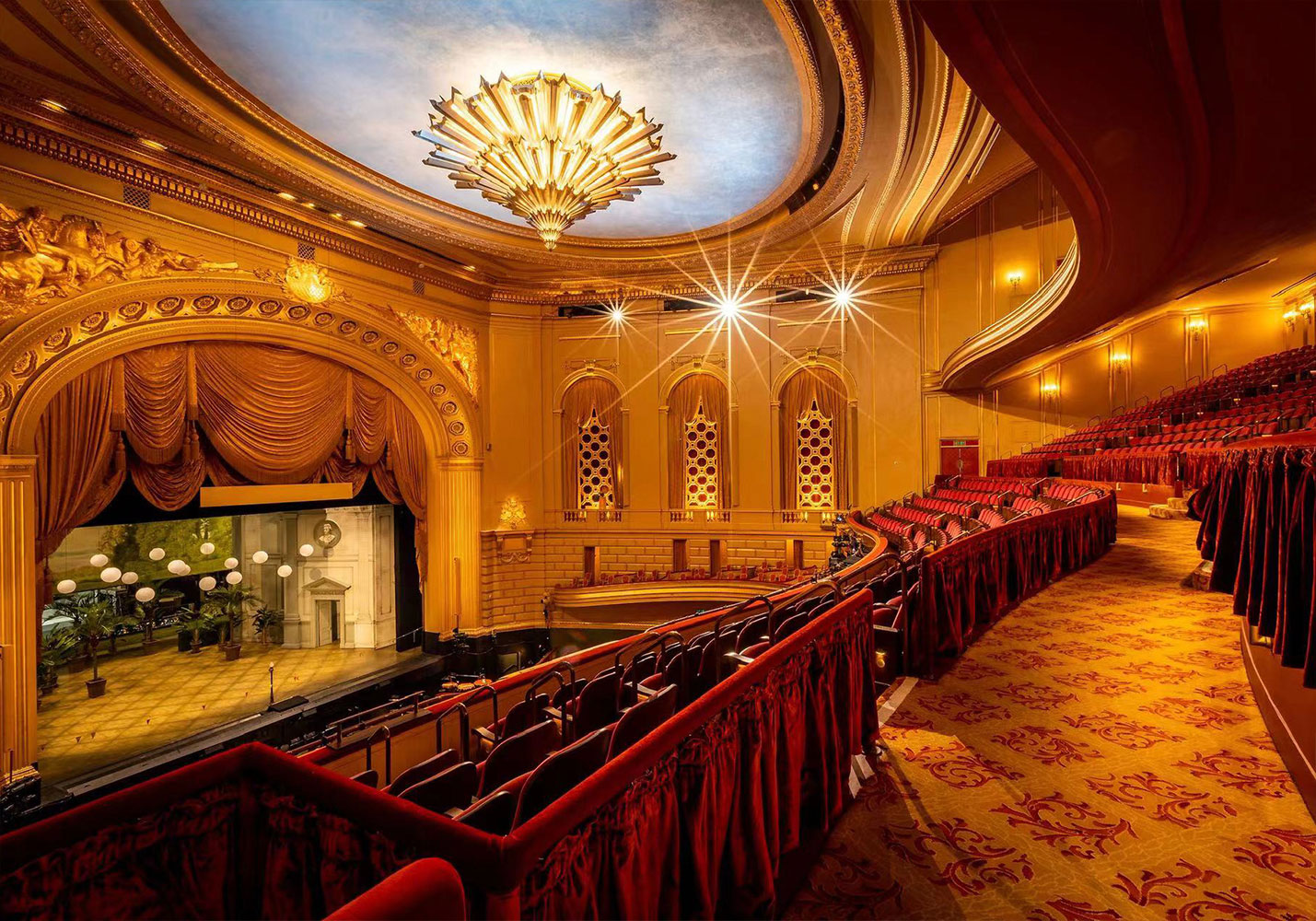 San Francisco Opera House (SFO)